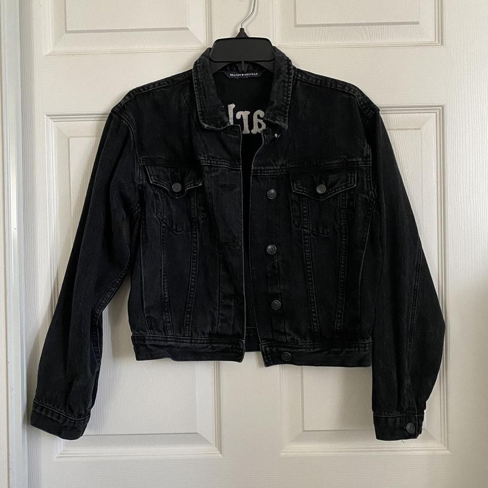 Women's Black Denim Trucker Jacket - Classic Jean Coat